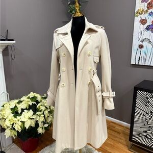 BCBGMaxAzria Cream Trench Coat with Belt